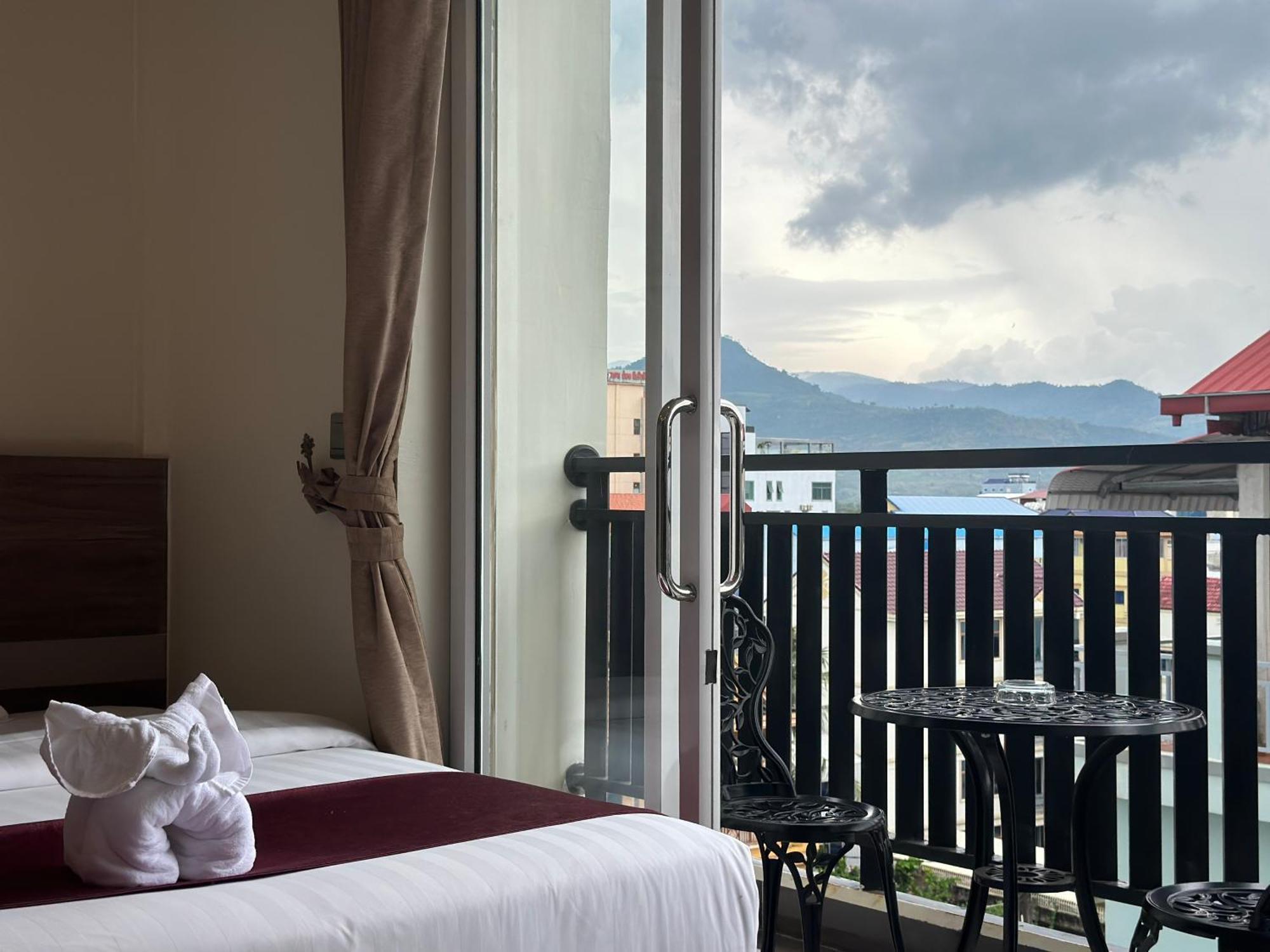 Twin Hotel Kampot Dış mekan fotoğraf
